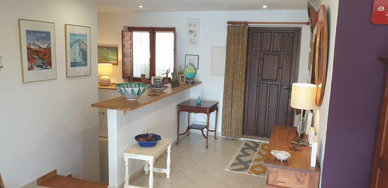 4 спальная комната вилла продается