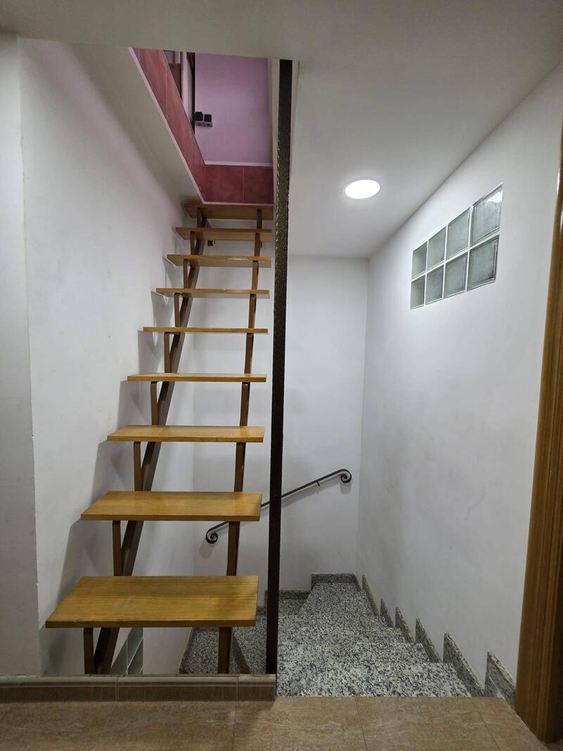 4 bedroom Duplex for sale