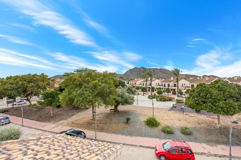 3 slaapkamer Appartement Te koop 3 slaapkamer Appartement Te koop