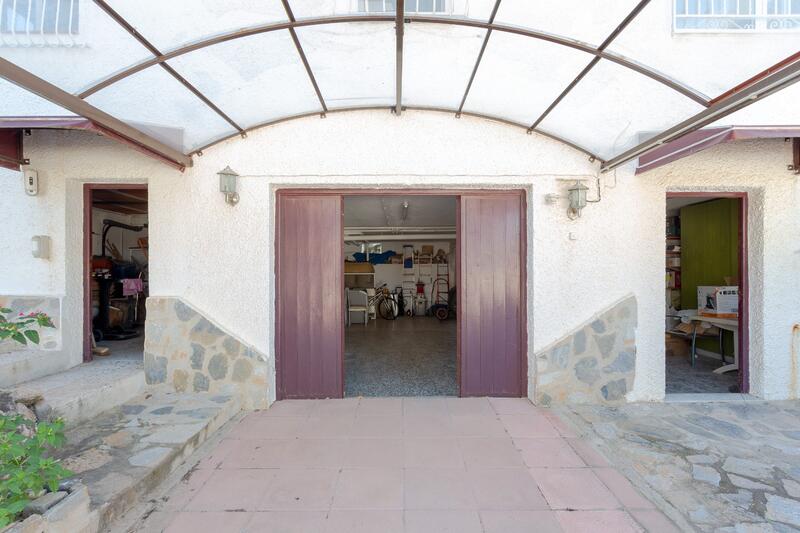 3 slaapkamer Villa Te koop 3 slaapkamer Villa Te koop