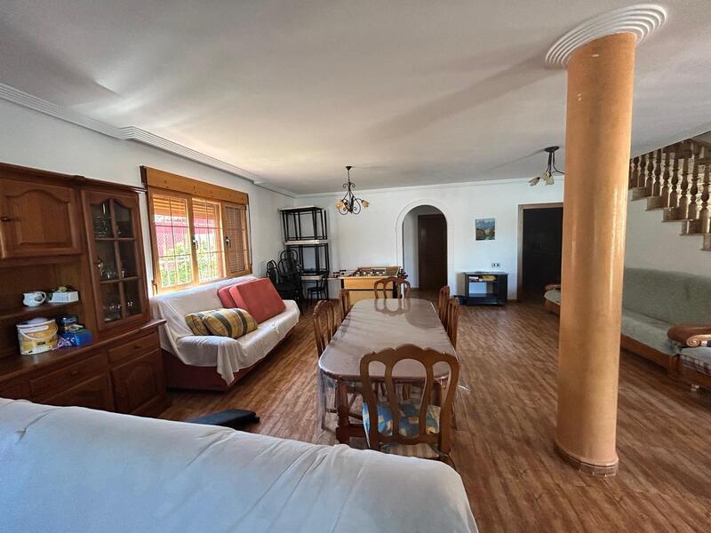 4 slaapkamer Villa Te koop