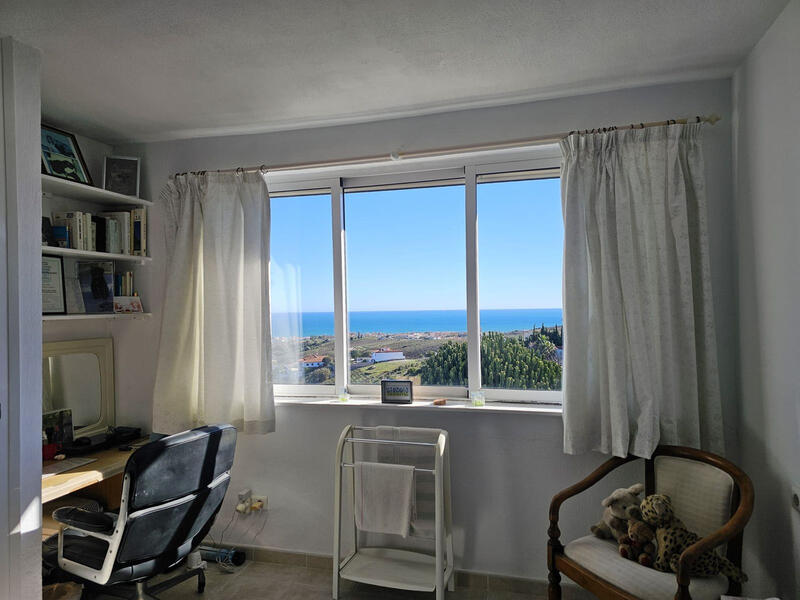 3 sovrum Radhus till salu