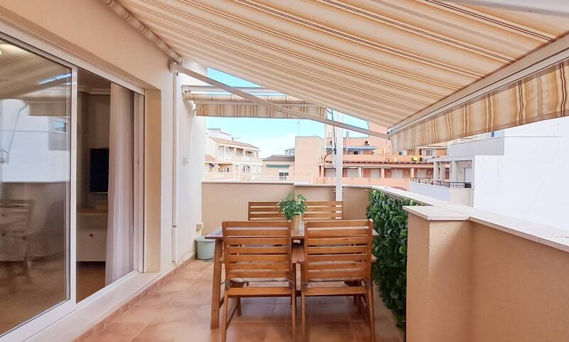 Apartamento en venta en Torrevieja, Alicante