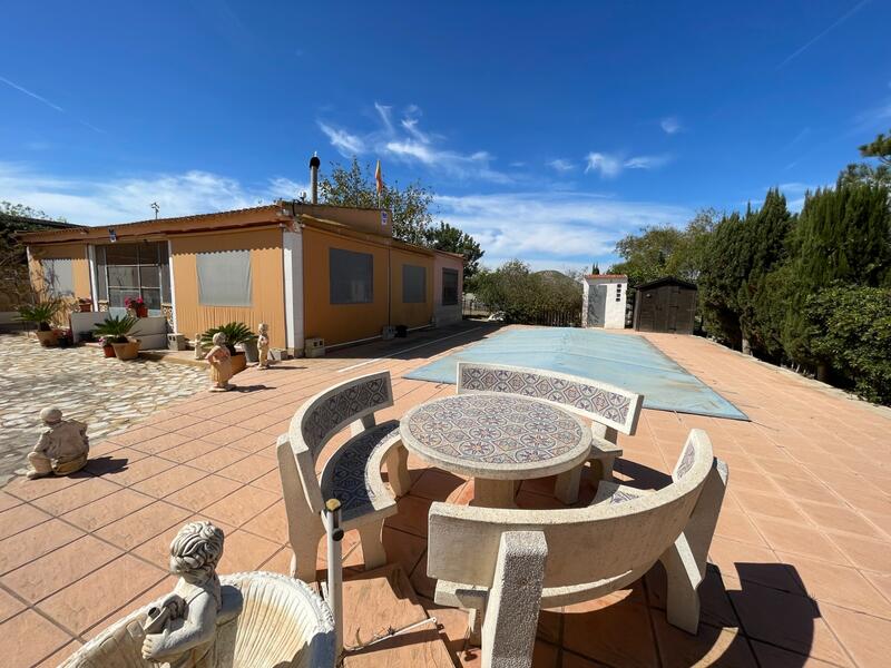 Villa à vendre dans Guardamar del Segura, Alicante