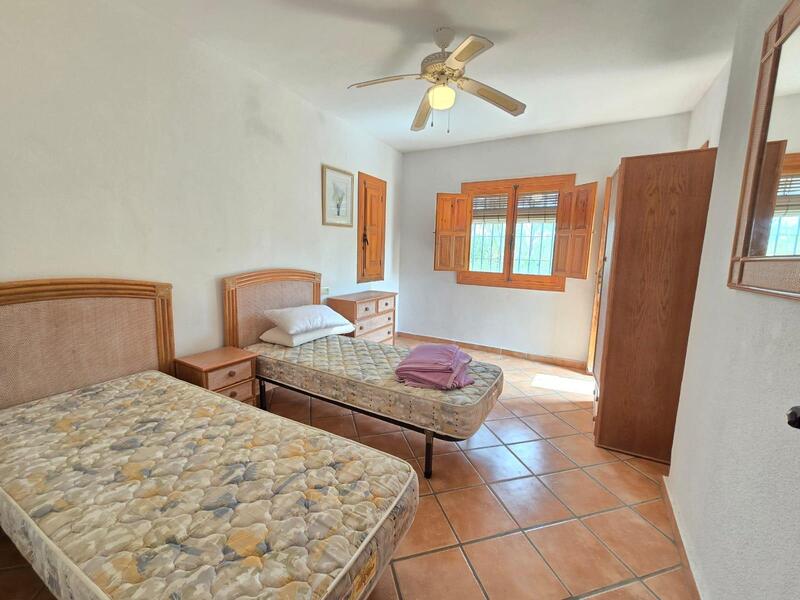 4 bedroom Villa for sale