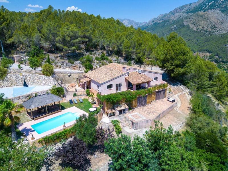 Villa till salu i Altea, Alicante