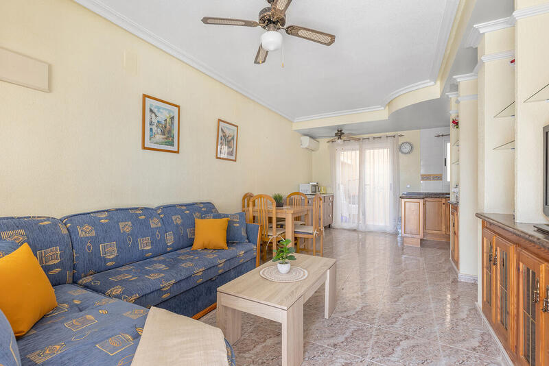 2 bedroom Country House for sale