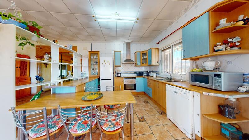 4 bedroom Villa for sale 4 bedroom Villa for sale