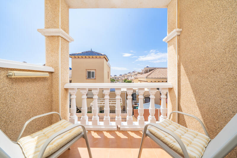 4 bedroom Townhouse for sale 4 bedroom Townhouse for sale