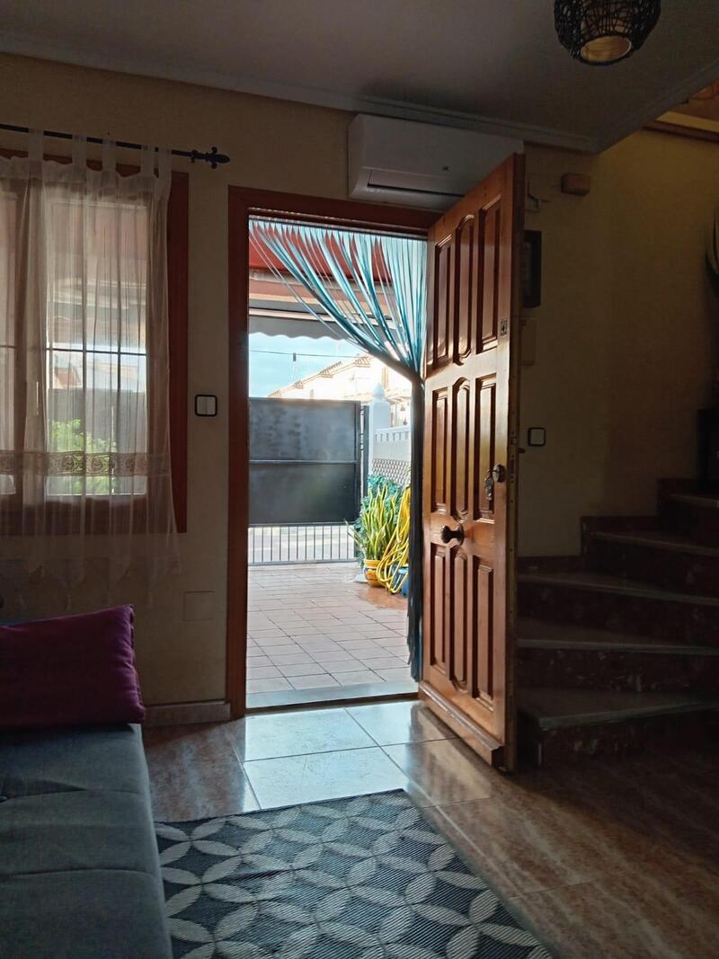 2 bedroom Townhouse for sale 2 bedroom Townhouse for sale