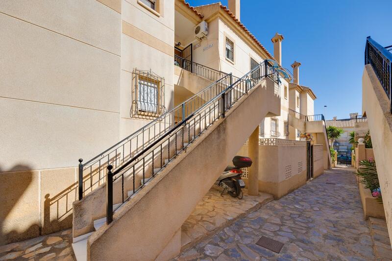 2 bedroom Villa for sale