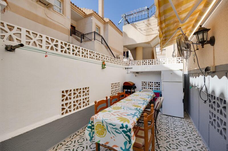 2 bedroom Villa for sale