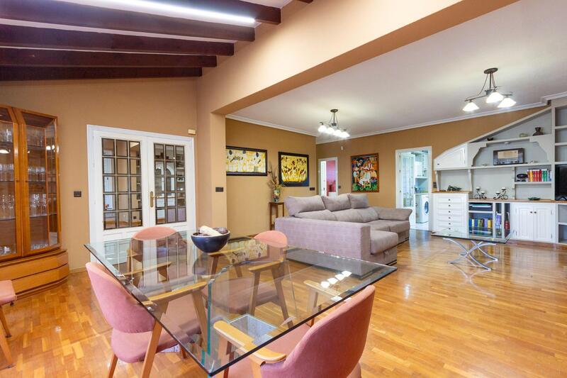 4 Cuarto Villa en venta