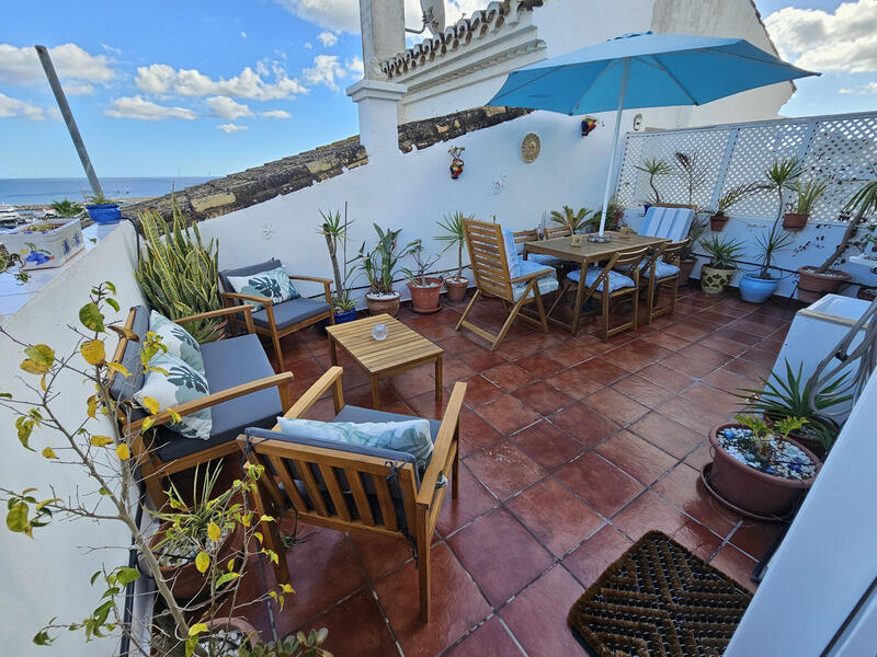 Apartment for sale in La Duquesa, Málaga