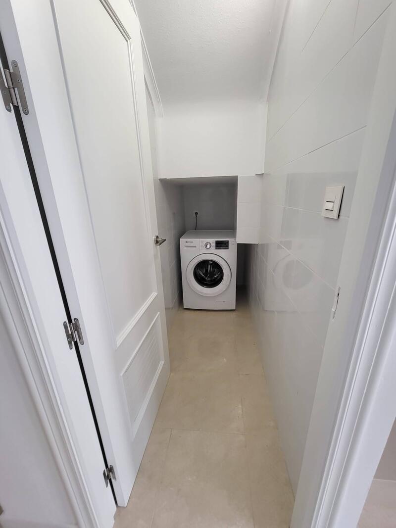 3 bedroom Townhouse for sale