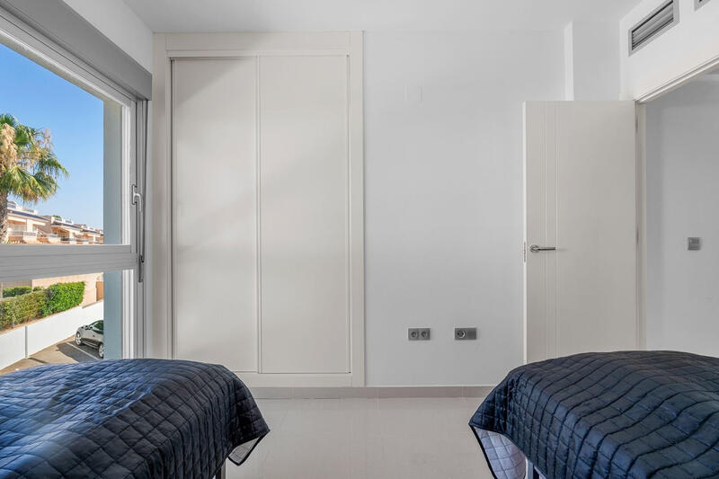 2 Schlafzimmer Villa zu verkaufen