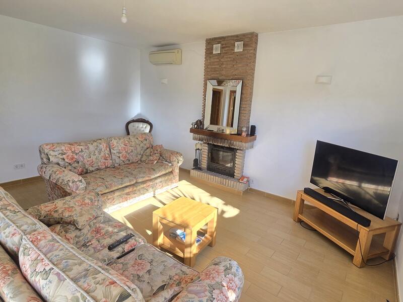 5 bedroom Villa for sale