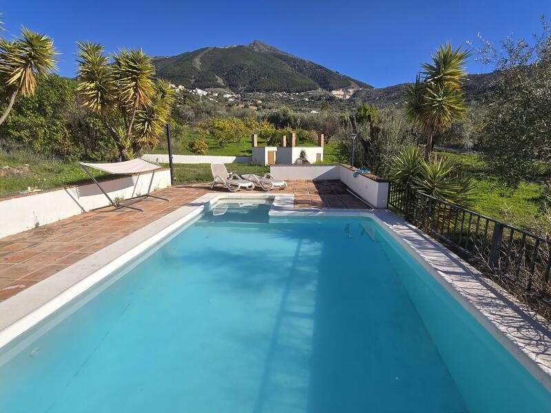 5 bedroom Villa for sale