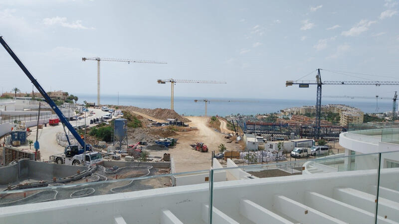 3 bedroom Apartment for sale