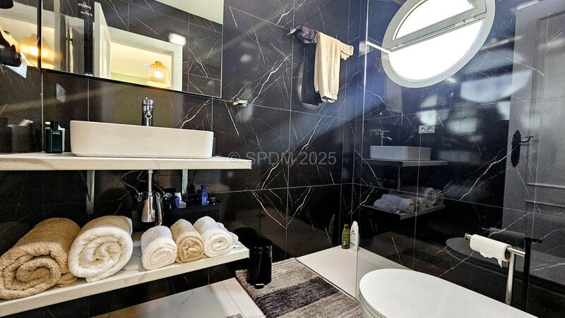 3 bedroom Townhouse for sale