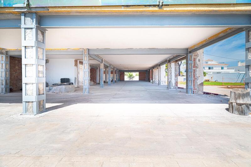 8 sovrum Villa till salu