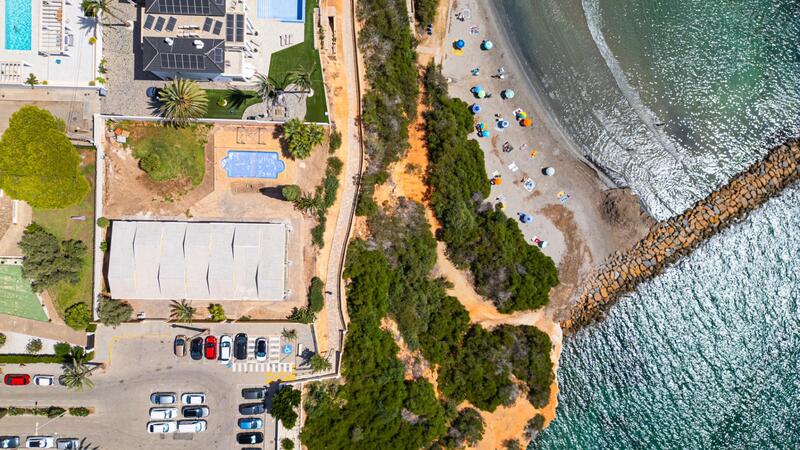 8 sovrum Villa till salu