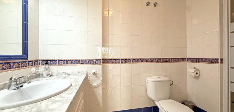 2 slaapkamer Appartement Te koop