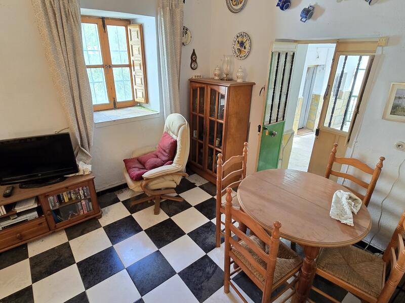 2 bedroom Townhouse for sale 2 bedroom Townhouse for sale