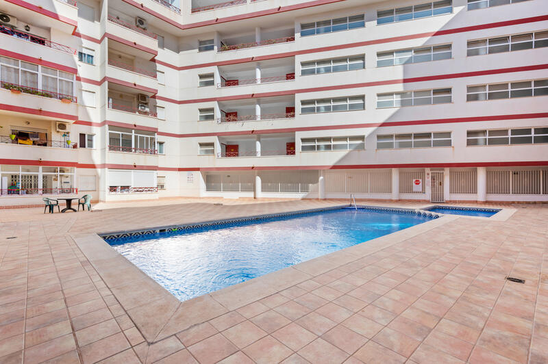 квартира продается в Torrevieja, Alicante