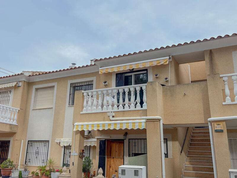 Appartement zu verkaufen in Los Balcones, Alicante