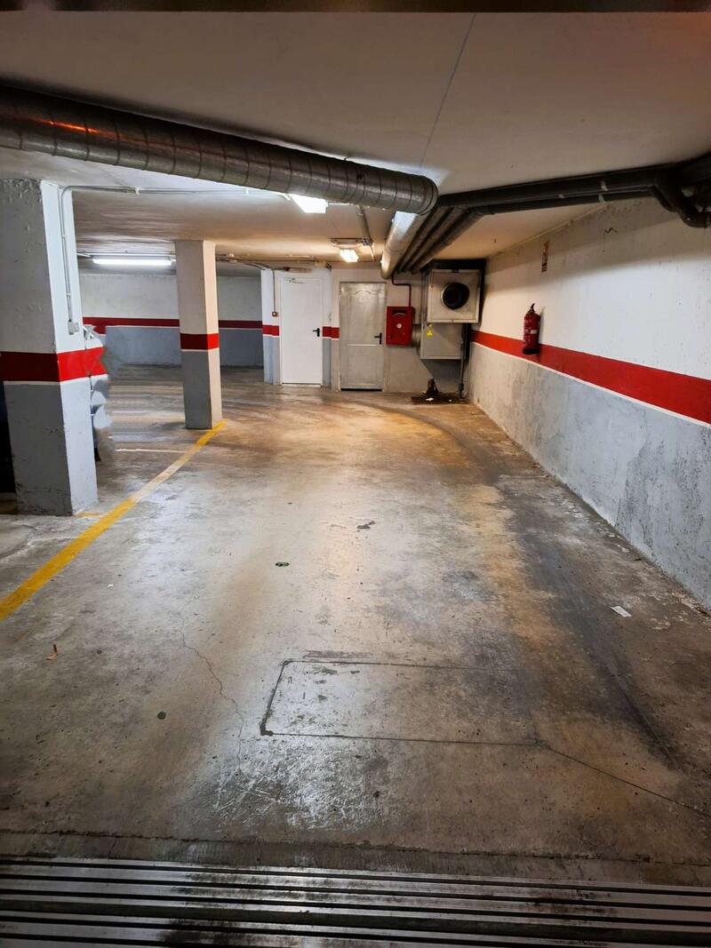 Local Commercial à vendre