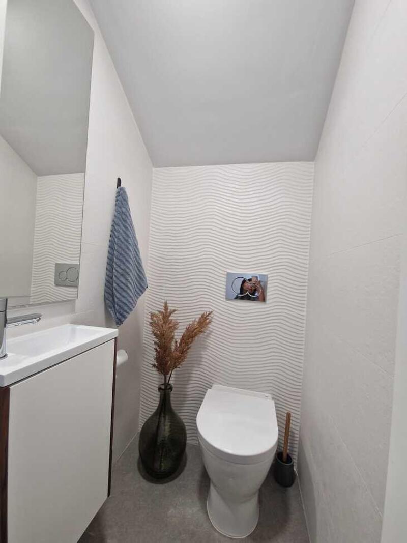 3 slaapkamer Gezinswoning Te koop