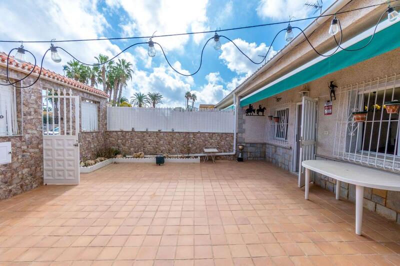 3 soverom Rekkehus til salgs 3 soverom Rekkehus til salgs