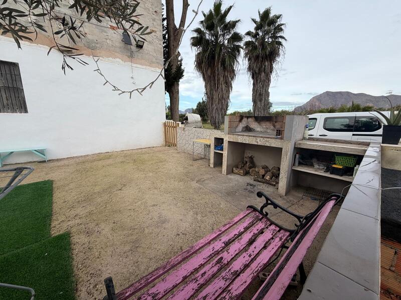 3 soveværelse Landsted til salg