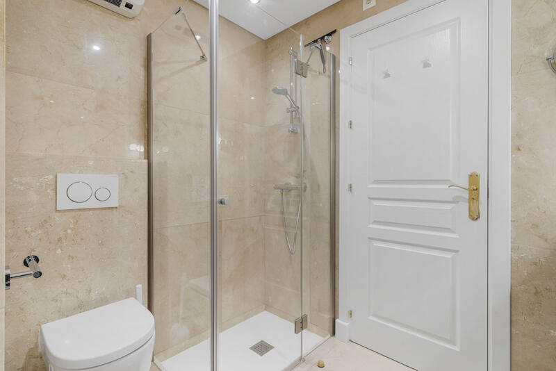 2 slaapkamer Appartement Te koop