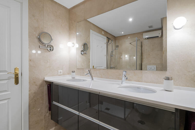 2 slaapkamer Appartement Te koop