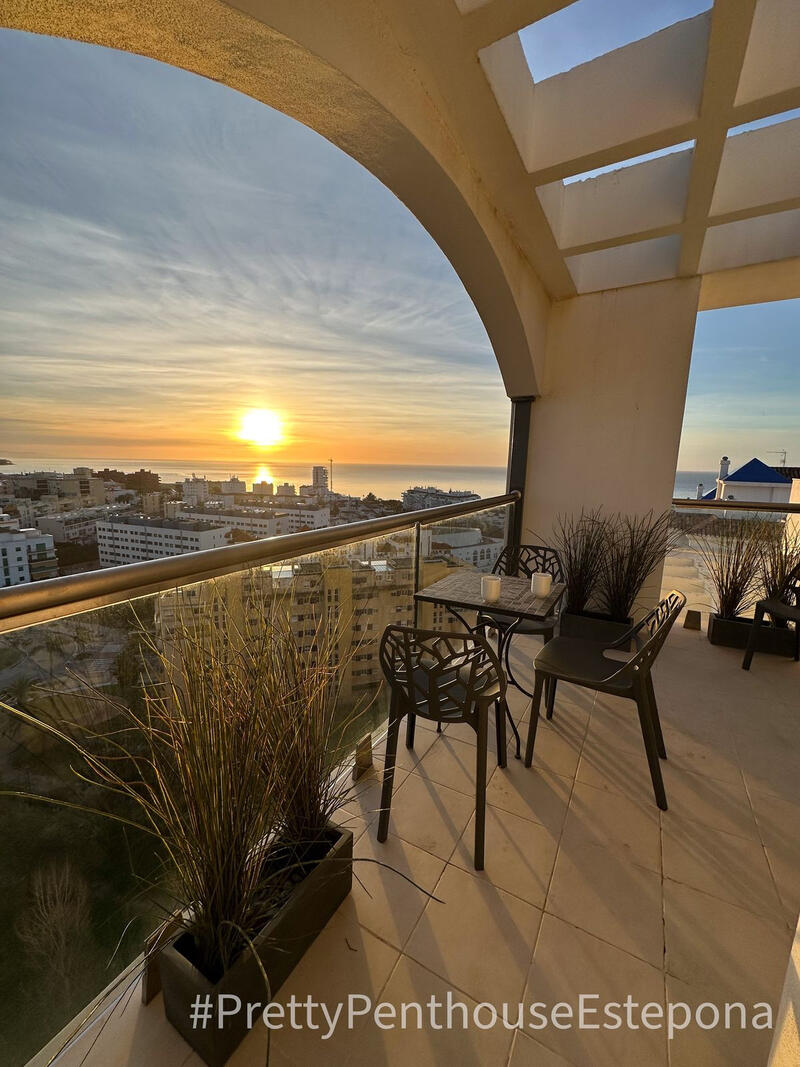 2 slaapkamer Appartement Te koop 2 slaapkamer Appartement Te koop