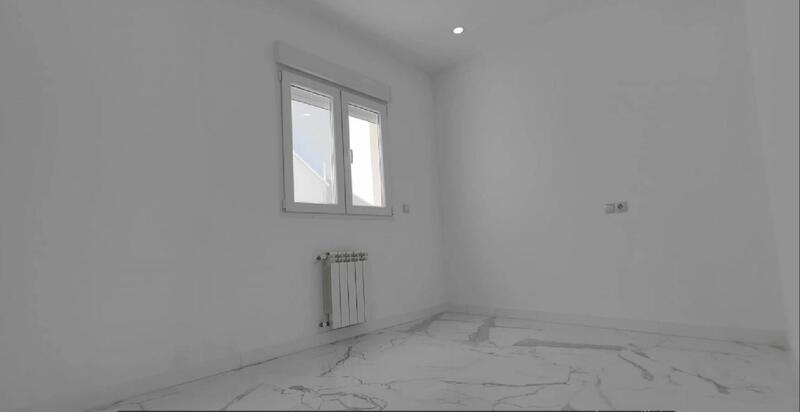 6 soverom Villa til salgs