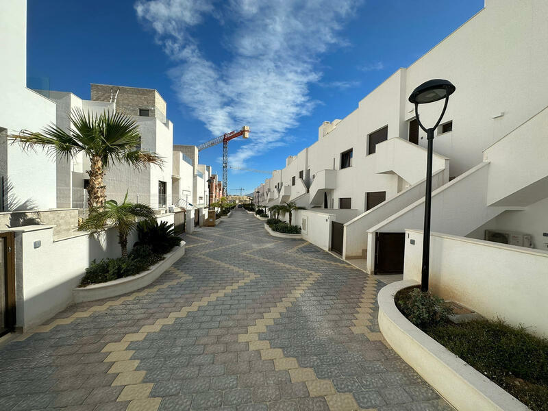 2 спальная комната вилла продается 2 спальная комната вилла продается