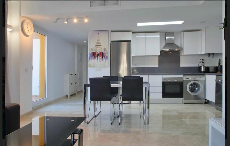 3 soverom Leilighet til salgs 3 soverom Leilighet til salgs