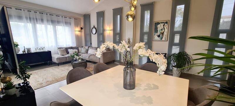 4 bedroom Villa for sale