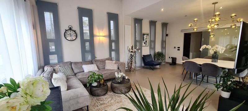 4 bedroom Villa for sale