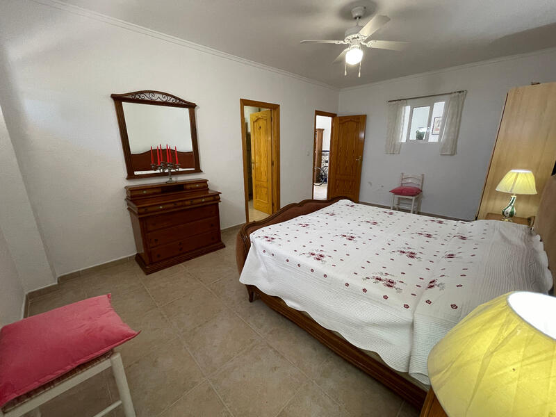 4 bedroom Villa for sale 4 bedroom Villa for sale