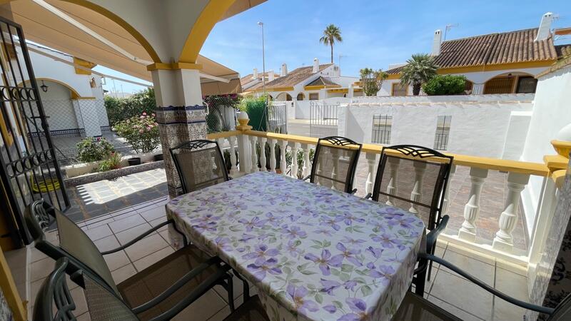 3 bedroom Townhouse for sale 3 bedroom Townhouse for sale