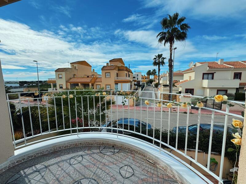 3 спальная комната городская тюрьма продается 3 спальная комната городская тюрьма продается