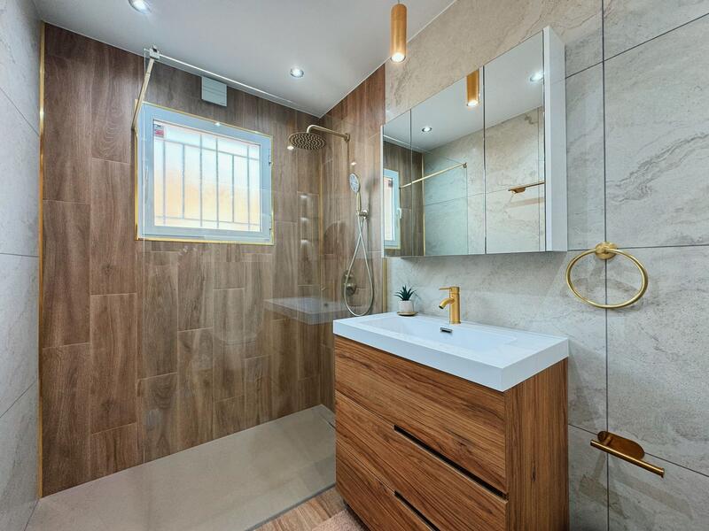 3 спальная комната городская тюрьма продается 3 спальная комната городская тюрьма продается