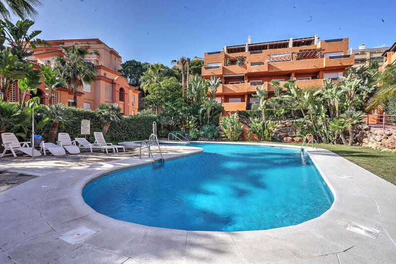 Apartment for sale in Riviera del Sol, Málaga