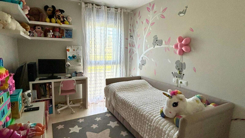 3 спальная комната квартира продается 3 спальная комната квартира продается