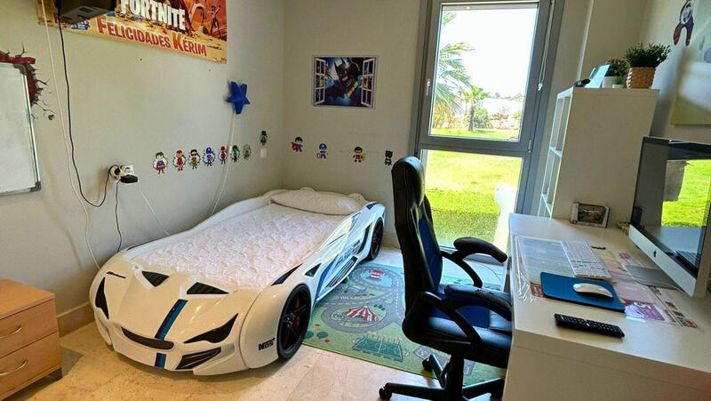 3 спальная комната квартира продается 3 спальная комната квартира продается