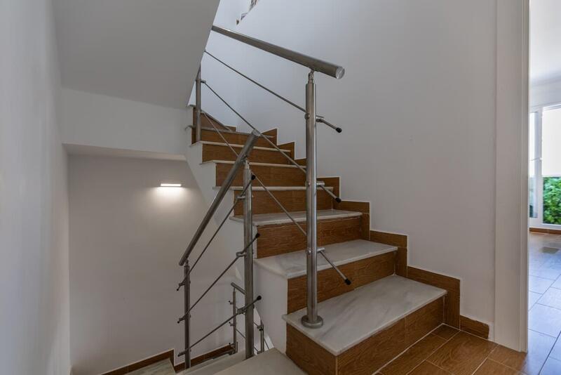 3 Schlafzimmer Stadthaus zu verkaufen 3 Schlafzimmer Stadthaus zu verkaufen